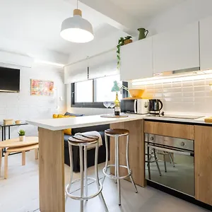 https://suite-home-lagunillas.hotelsinnerja.org